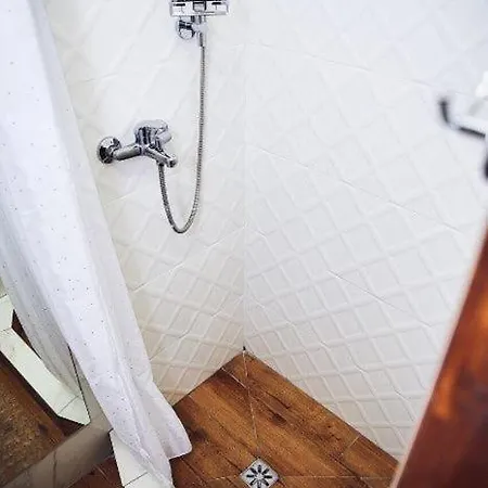 площа ринок, центр по вул вірменська 29