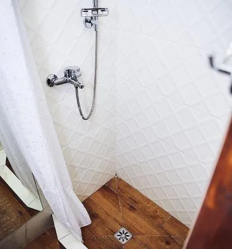 площа ринок, центр по вул вірменська 29